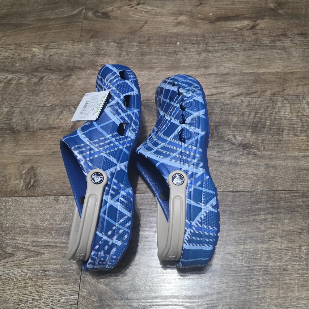 New Crocs Comfort Sandals Men Size 12